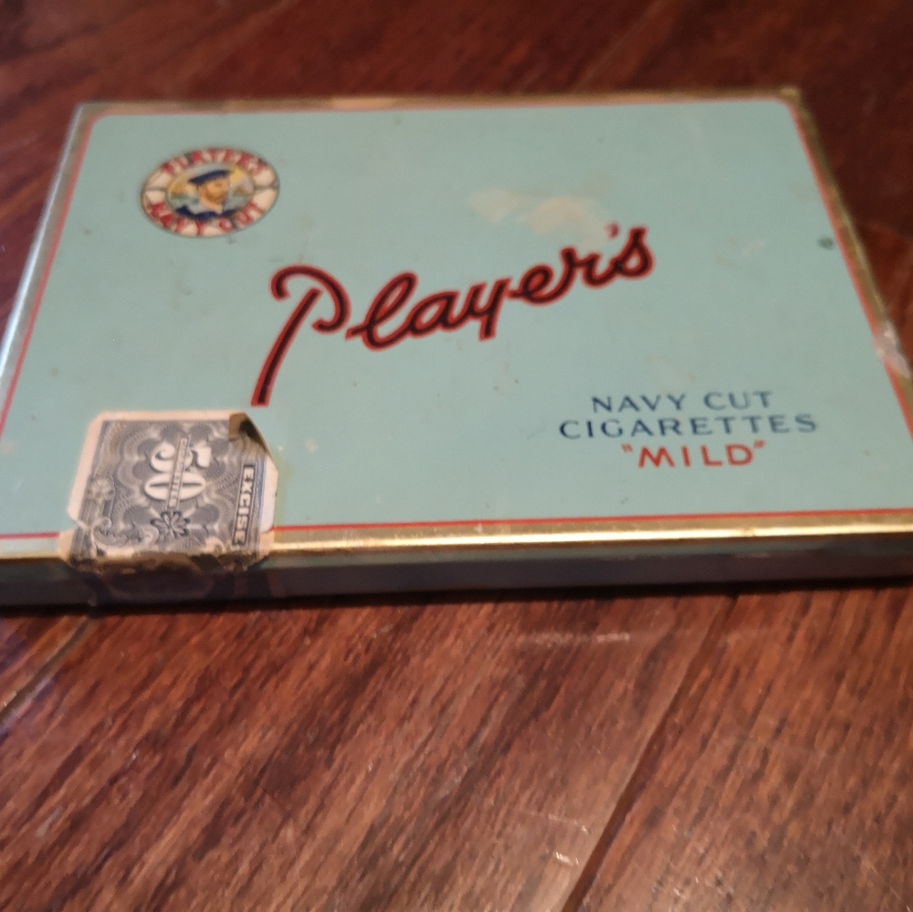 Vintage Players metal tin